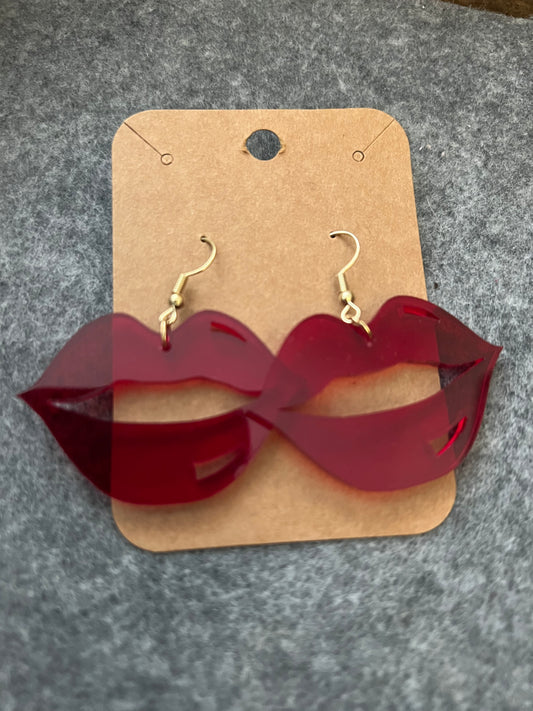 Kiss Kiss Earrings